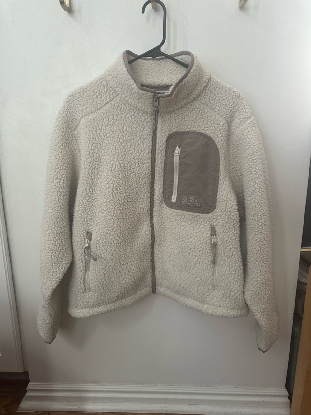 Roots Cozy Sherpa Jacket with Chest Pocket - Cream